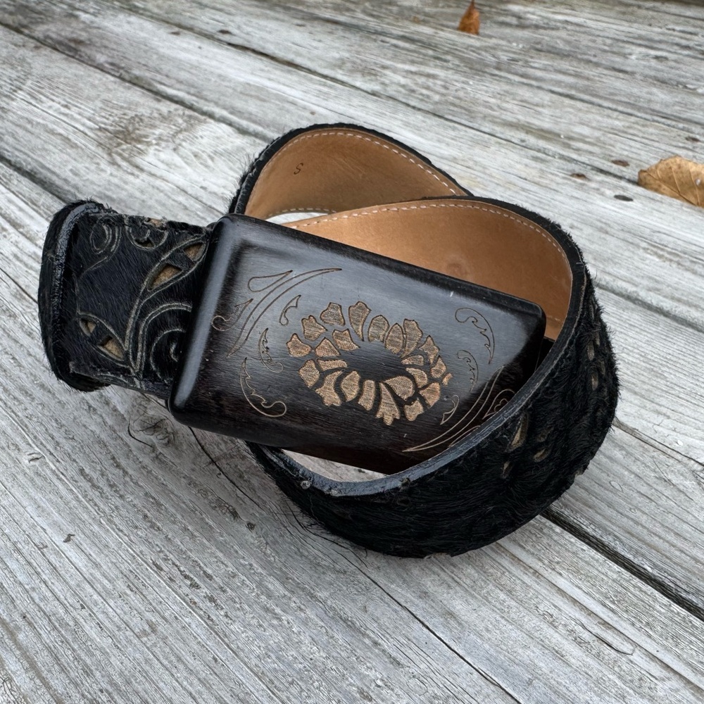 Vintage Streets ahead cowhide belt